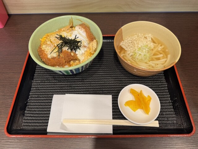 食事処 さつま屋