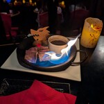 VAMPIRE CAFE - 肉料理 食欲の炎でメラメラ!暴れん坊ウルフマン