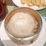 香家 - 巨大肉まんw