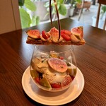 Grand Chainon - 多岐産いちじくとアールグレイのパフェ