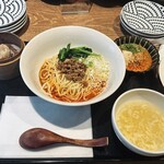 東京チャイニーズ 一凛 - 