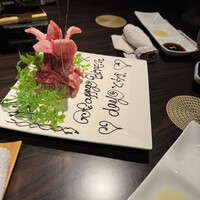 老舗精肉店直送 千種焼肉 飛騨牛の奴隷 千種店 - 