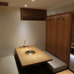 和牛 まつした - 床暖房の掘り炬燵。快適です♪