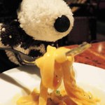 イタリアン肉バル あべのダイナー - アメリケーヌソースは海老のうま味がたっぷり。
      麺ももちもちしていて、ボキの大好きな平打ち麺。
      とっても美味しいです