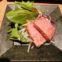 和牛 まつした 本通り店 - ヒウチのお刺身。