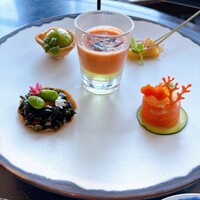 DINING & BAR TABLE 9 TOKYO - 