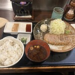 牛かつもと村 - 