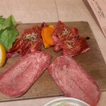 炭火焼肉　半蔵門 - 