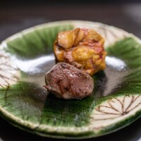 よし町 - 2025.10 ホロホロ鳥の炭火焼き（白レバーと砂肝）