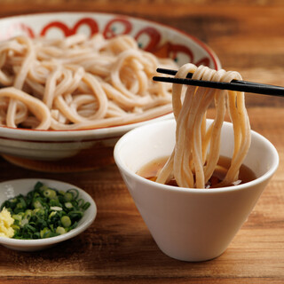石臼挽きうどんの香りとコシ