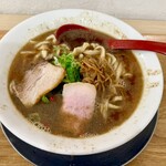 麺や 七彩 - 喜多方ラーメン煮干し　チャーシューは2種類！
