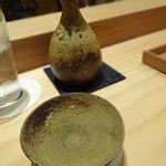 割烹・蕎麦 波と風 - 純米吟醸 山海の夕風（山形）で熱燗
      