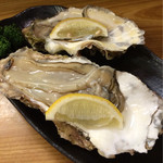 にしきや - 殻付き牡蠣（600円）