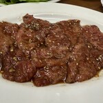 焼肉 栄養楼 - 