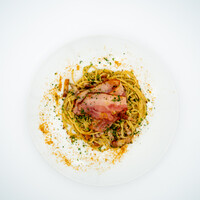 薪焼きベーコンのペペロンチーノ