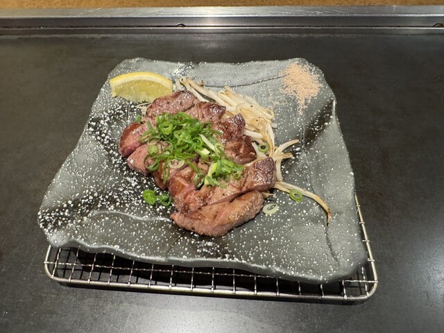 Chibo Yurakucho Bikkukamera Shiten photo 5