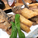 ほろよい - ヒレや小骨、頭の部分もバリバリ食べられます。