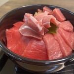 げんき水産 - 本鮪制覇丼　　1375円