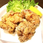 YELLOW FISH - 