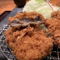 とんかつ まい泉 青山本店 - 黒豚とんかつと広島産牡蠣フライ膳