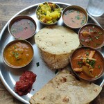 アーンドラ・ダイニング 渋谷 - ランチ・ミールス（平日）1,450円