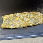 お好み焼志ば多 - とん平焼き　ソース塗る前