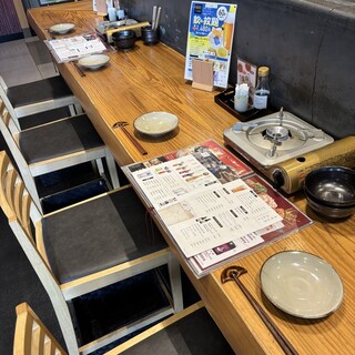 【カウンター：10席】お一人様からお仕事帰りのちょい飲みにも最適

