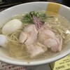 塩生姜らー麺専門店 MANNISH 淡路町本店
