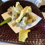 松茸山 別所和苑 - 松茸の天ぷら