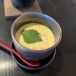 松茸山 別所和苑 - 松茸の茶碗蒸し