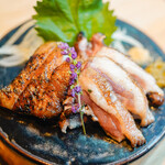 焼鳥やおや - 河内鴨のタタキ