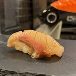 Sushi Bar にぎりて - 