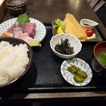 酒とさかな うなり - 