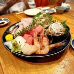 梁 - お刺身の盛り合わせ