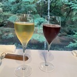 フォレスト イン ボン - 朝食にノンアルワイン