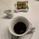 フォレスト イン ボン - 