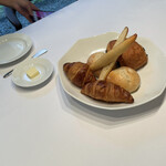 フォレスト イン ボン - 