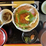 Toku Zou Maru Kinmedai no Eki Izu Kogen - 