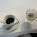 フォレスト イン ボン - 