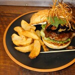 パントリー コヨーテ - 