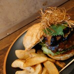 パントリー コヨーテ - 