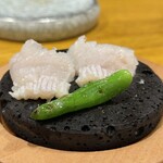 炉ノ鳥 - 鱧の溶岩焼き