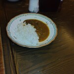 志喜亭 - インド風カレー　　　辛口かな？でも美味しいしご飯がまた美味しいんです