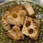 お好み焼き しみづ - 香ばしい醤油の味付けがベリーうまい！