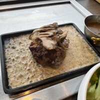 鉄板和食とワイン 萬鉄 - 