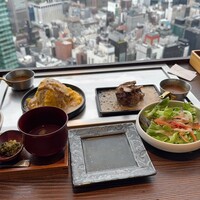 鉄板和食とワイン 萬鉄 - 