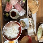 平塚漁港の食堂 - 