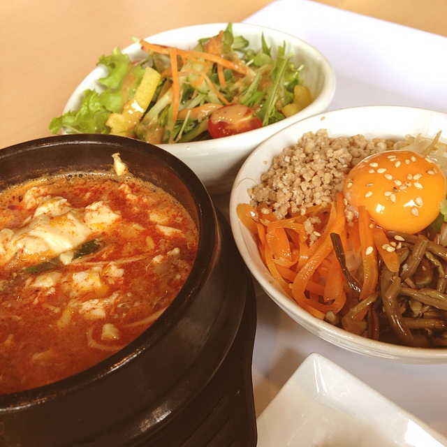 移転 3匹の子ぶた 国母 韓国料理 食べログ