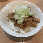麺処 いぢろへ - ほぐしチャーシューごはん 350円