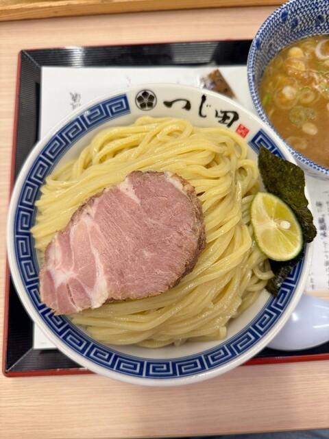 Tsujita Raraporto Nagoya Minato Akurusu Ten photo 2